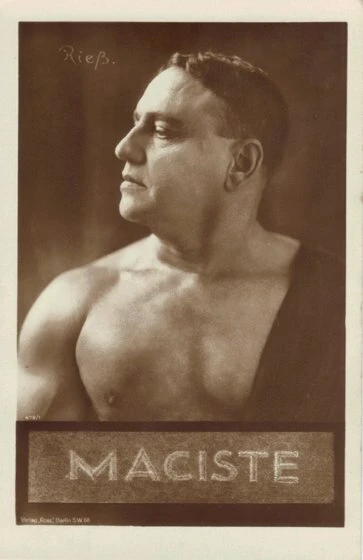 Постер Мацист 1915