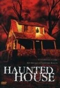 Постер Haunted House