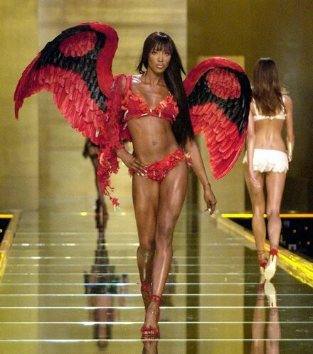 Постер Показ мод Victoria's Secret 2002 2002