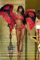 Показ мод Victoria's Secret 2002 2002 постер