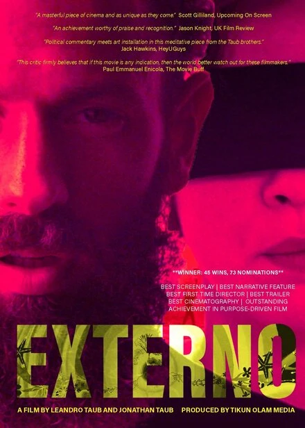 Постер Externo