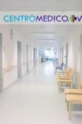 Медицинский центр 2015 постер