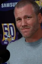 Favre Rise: What Should I Do постер